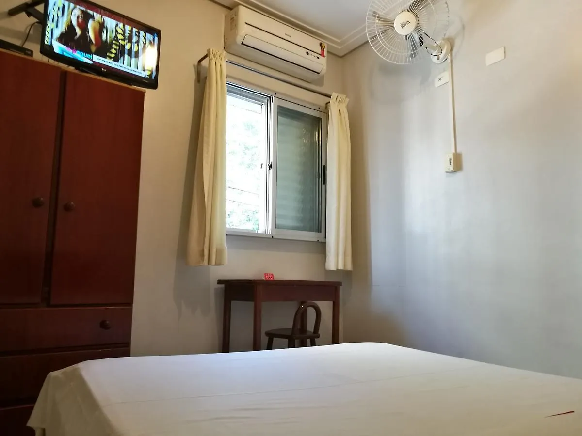 Bbb Rooms Aclimacao Vergueiro Sp Sao Paulo 2*,  Brazil